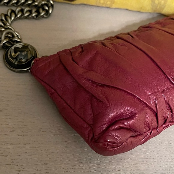 Raspberry Gucci Galaxy Wristlet - Picture 8 of 13